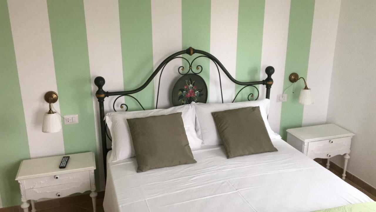 La dolce vita Porto Recanati Esterno foto